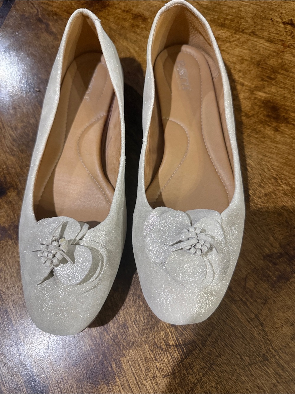 Born Ivory Floral Applique Ballet Flats
